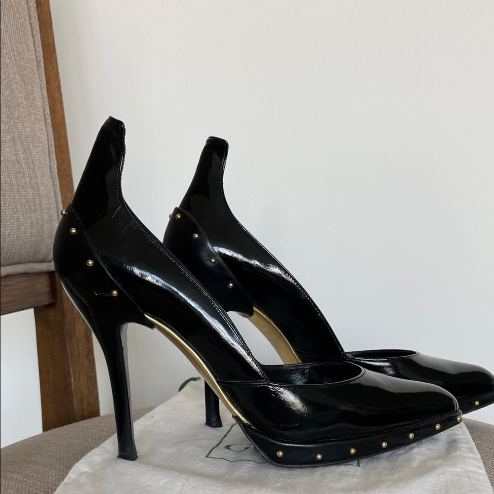Gucci Black Patent Leather Pointed Studded Stiletto Heels - Picture 2 of 8